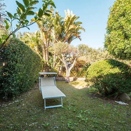 Villa Campulongu Con A 150 Mt E Giardino