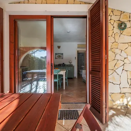 Campulongu Con A 150 Mt E Giardino Campu Longu