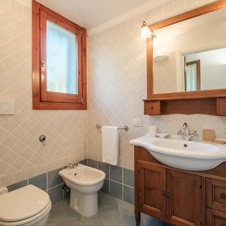 Campulongu Con A 150 Mt E Giardino * Campu Longu