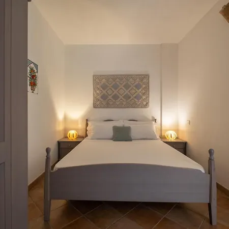 Campulongu Con A 150 Mt E Giardino Villa *